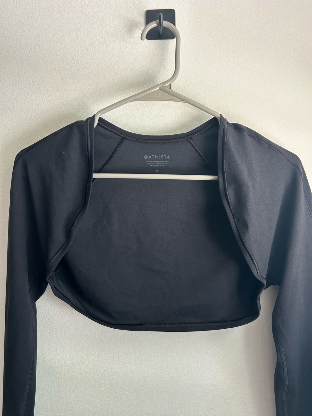 Athleta Black Cropped Long-Sleeve Shrug